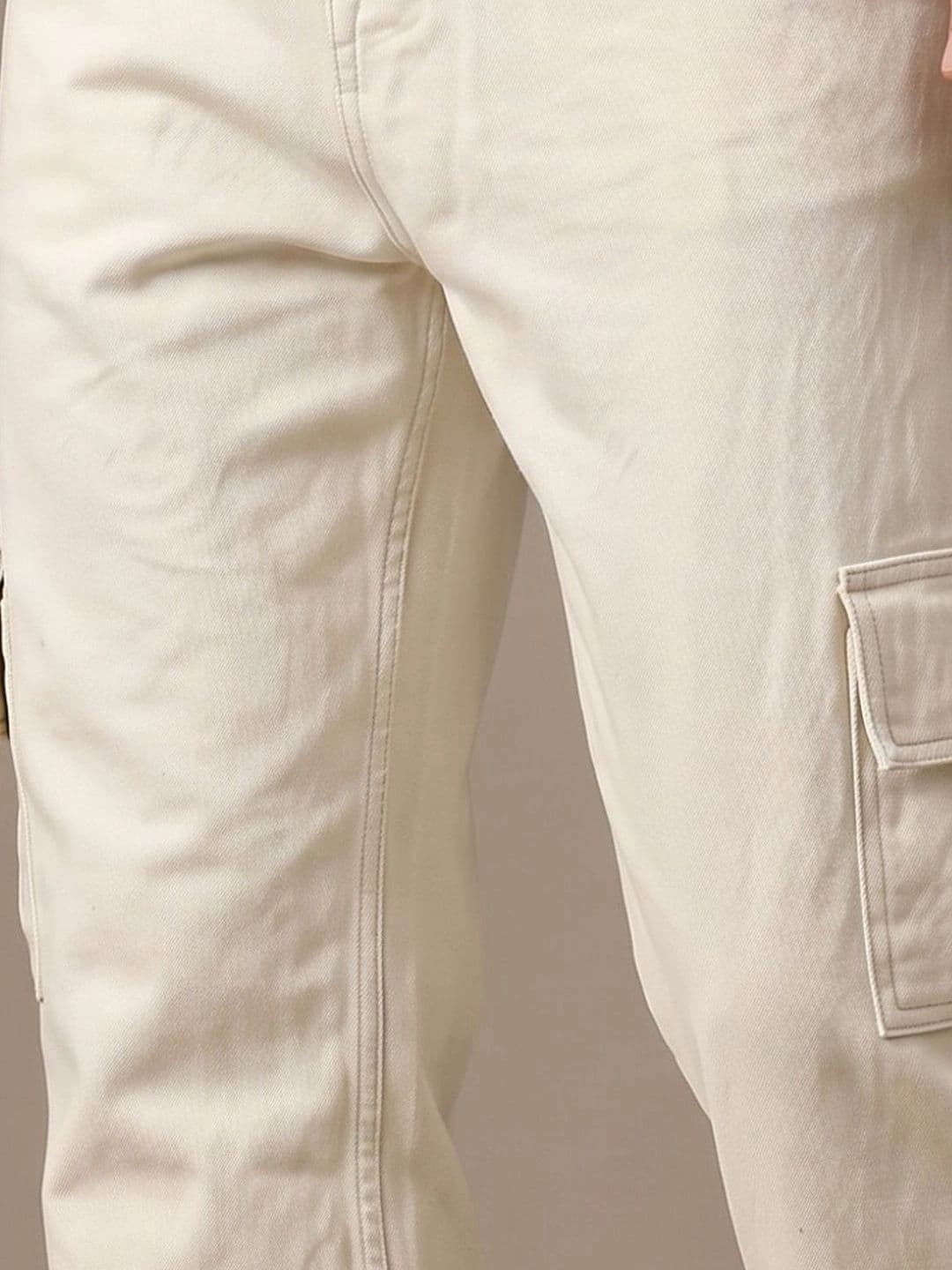 LINARIA Men Classic Regular Fit Mid-Rise Coated Stretchable Jeans thumbnail 3