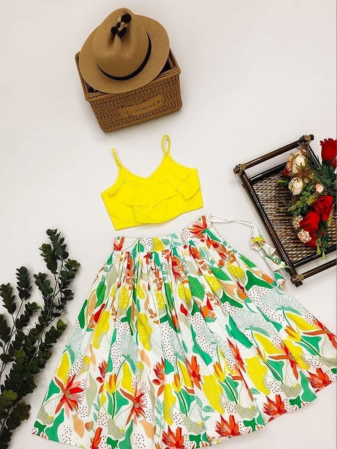 Sangria Girls Embellished Ready to Wear Lehenga & thumbnail 6
