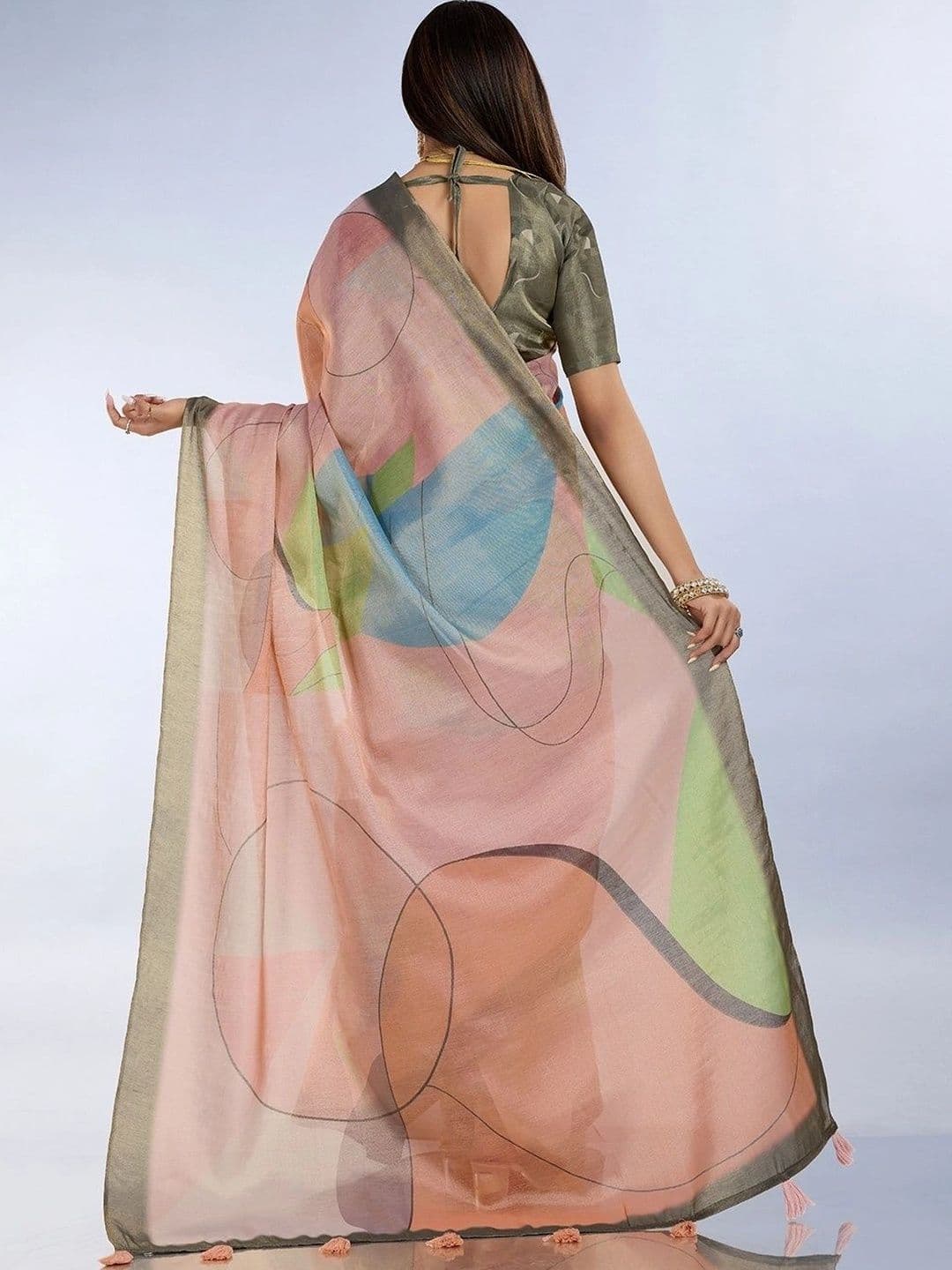 Kesarii Saree thumbnail 5