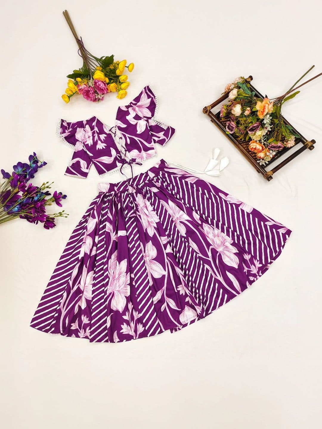 Sangria Girls Printed Ready to Wear Lehenga & thumbnail 4