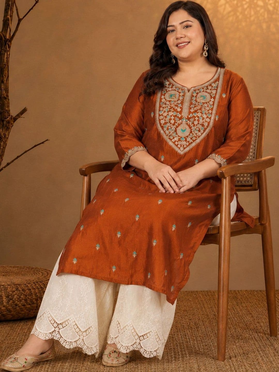 FULL BLOOM Women Embroidered Thread Work Kurta thumbnail 6