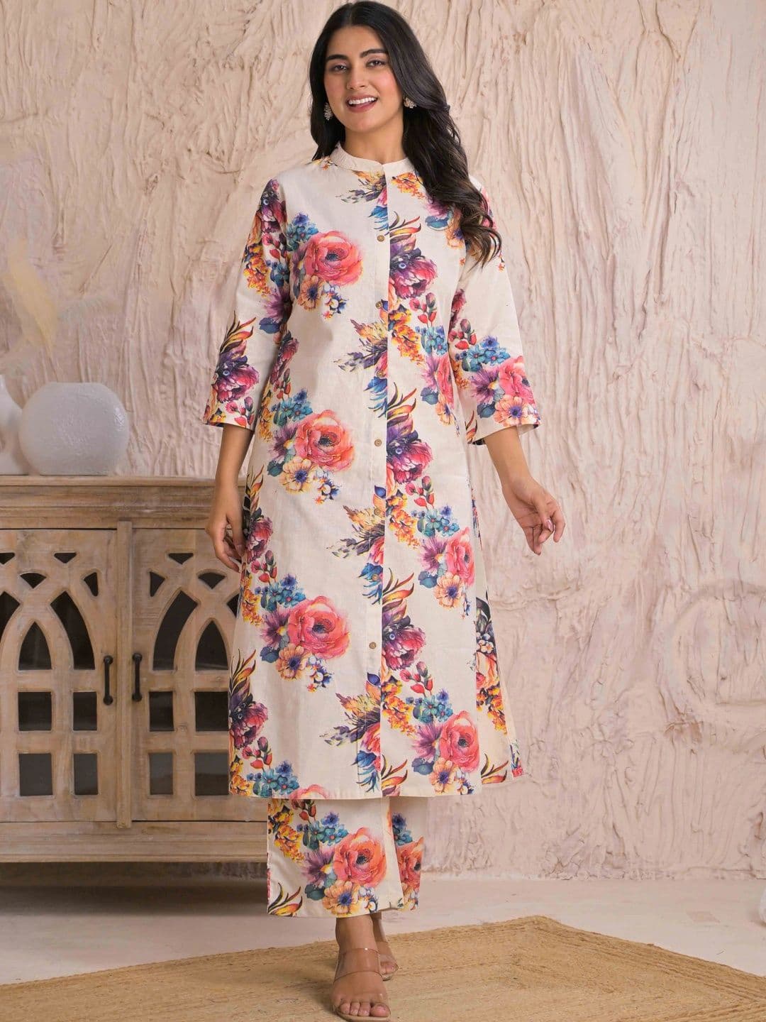 SAANWRI Women Floral Printed Floral Kurta - view 1
