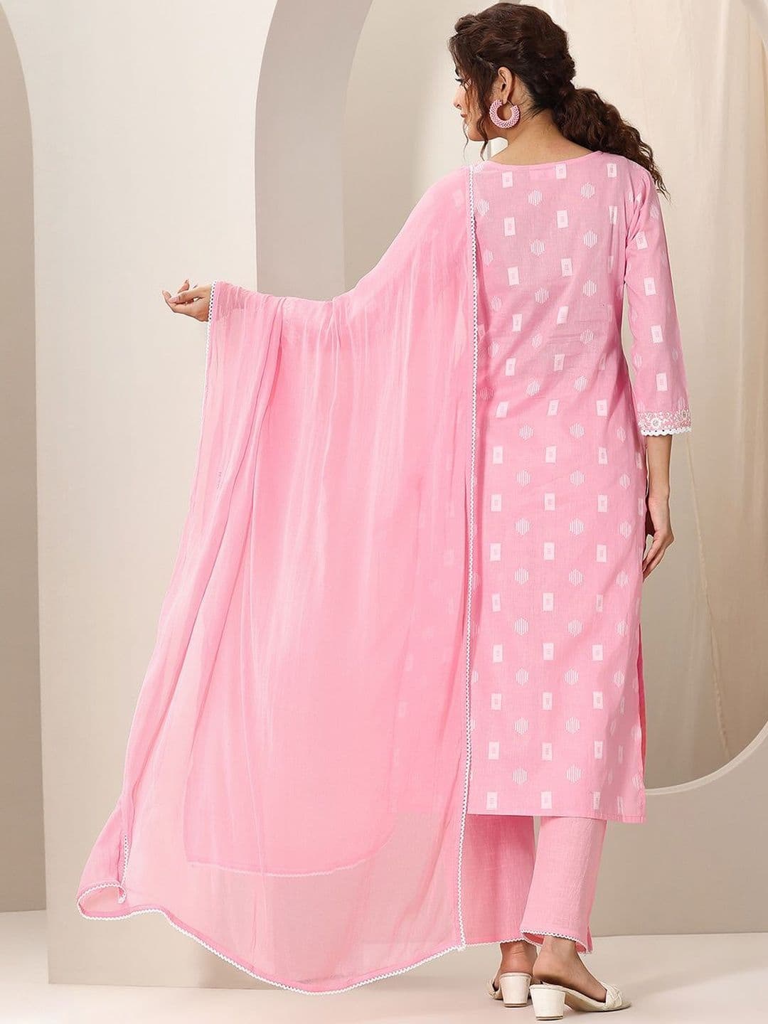 Libas Floral Embroidered Straight Thread Work Kurta With Trousers & Dupatta thumbnail 2