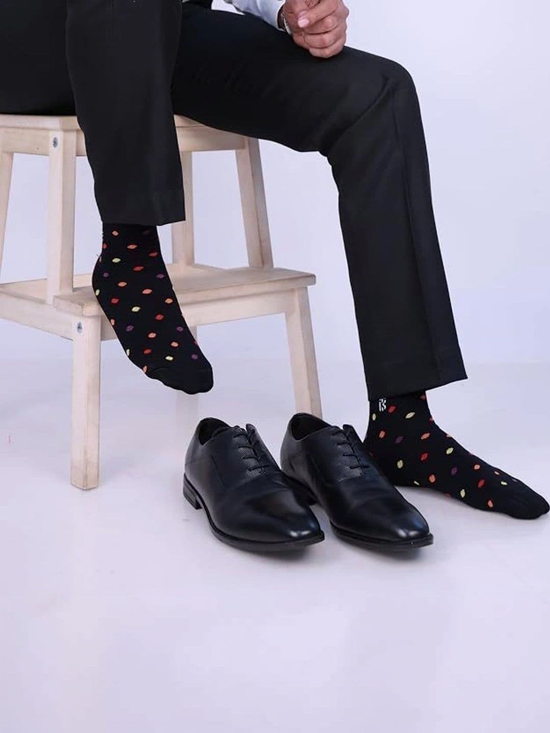 Kikitoes Men Pack of 2 Bamboo Assorted Patterned Above Ankle Length Socks thumbnail 7