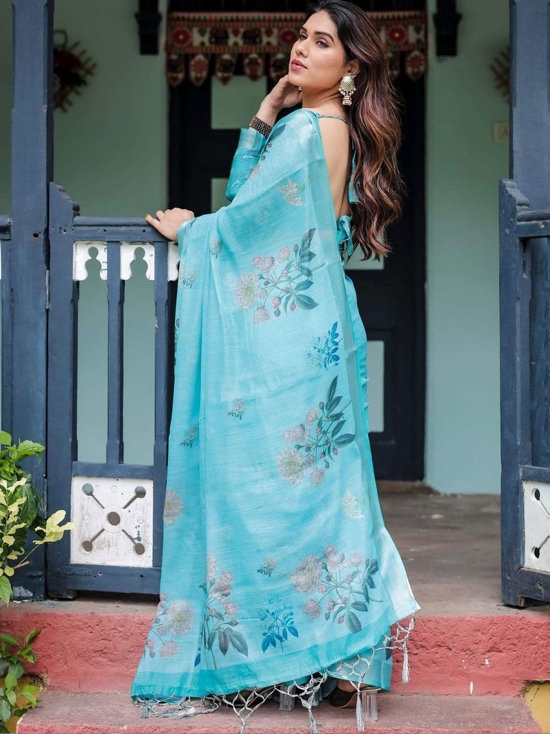 Moda Rapido Floral Art Silk Banarasi Saree thumbnail 4