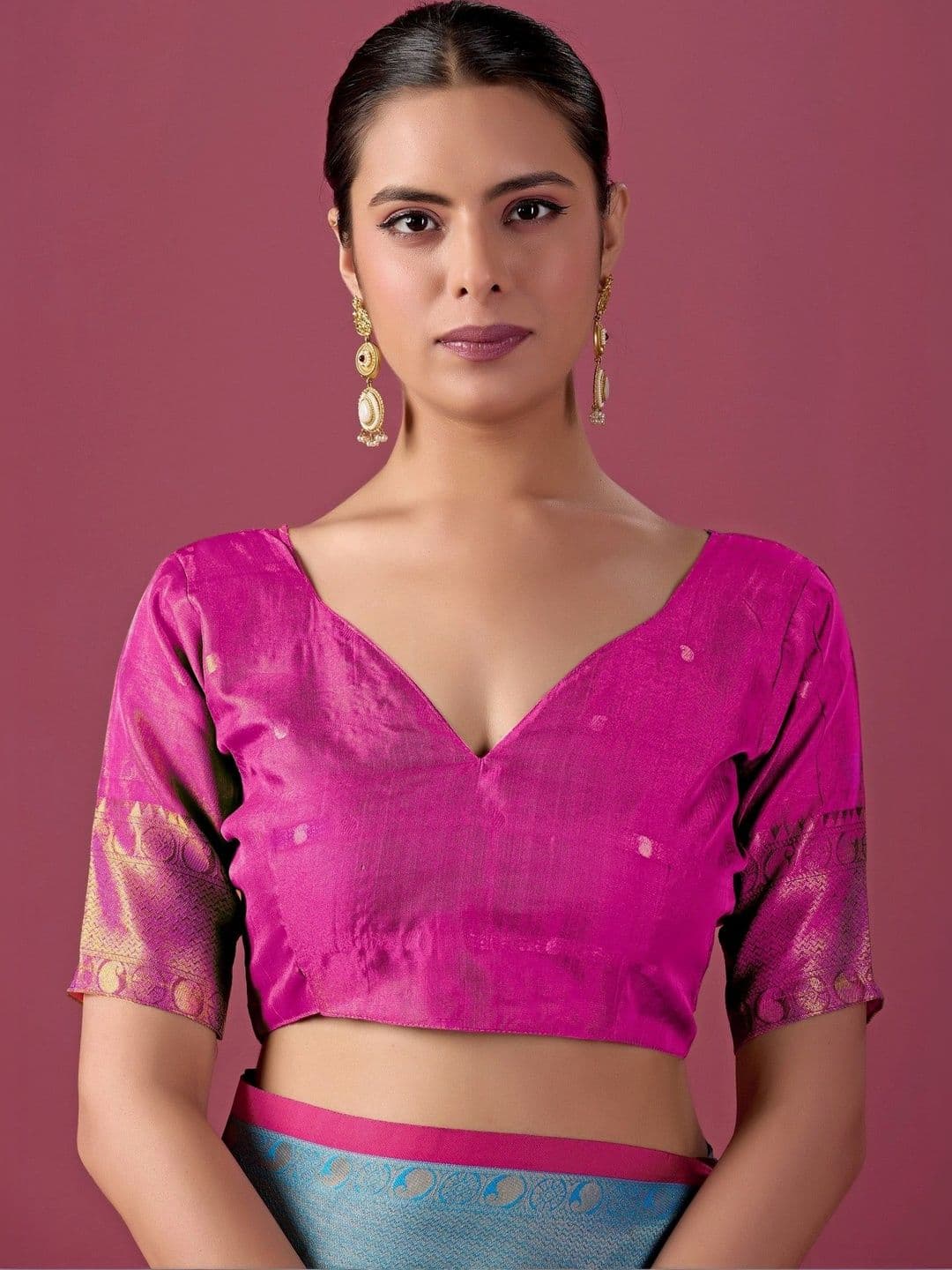 ERIKA Woven Design Zari Silk Blend Designer Kanjeevaram Saree thumbnail 7