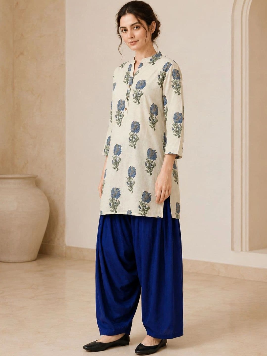 Jaipur Kurti Women Floral Printed Regular Pure Cotton Kurta with Farshi Salwar thumbnail 3