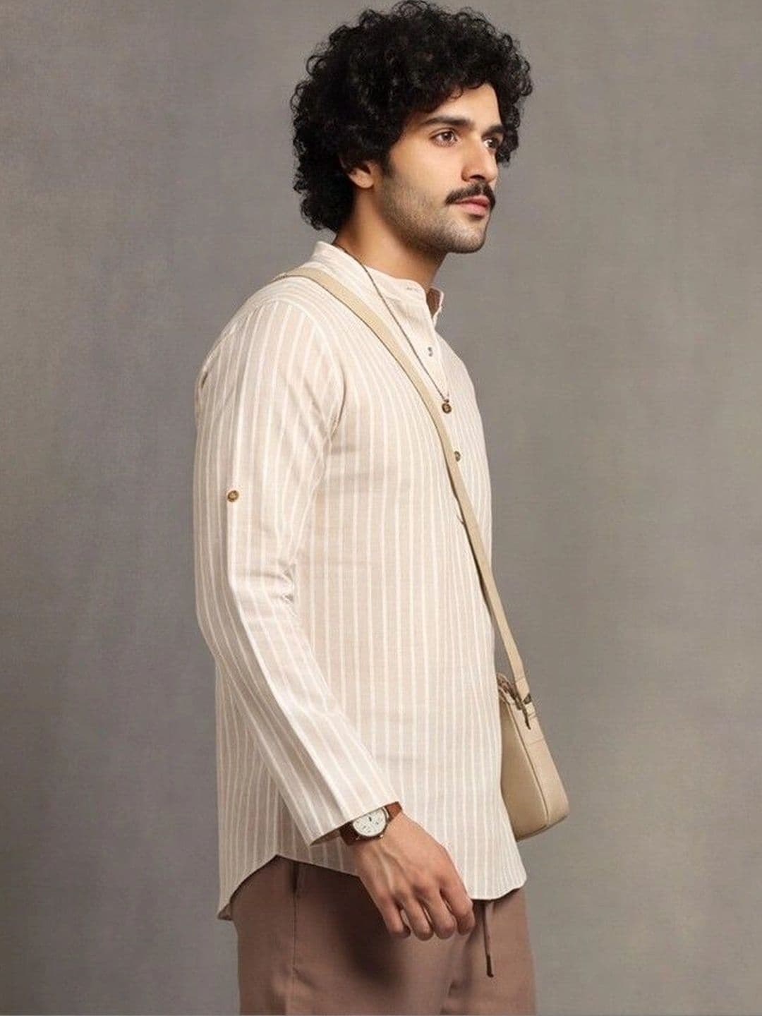 Navibhu Woven Design Striped Cotton Handloom Mandarin Collar Short Kurta thumbnail 3