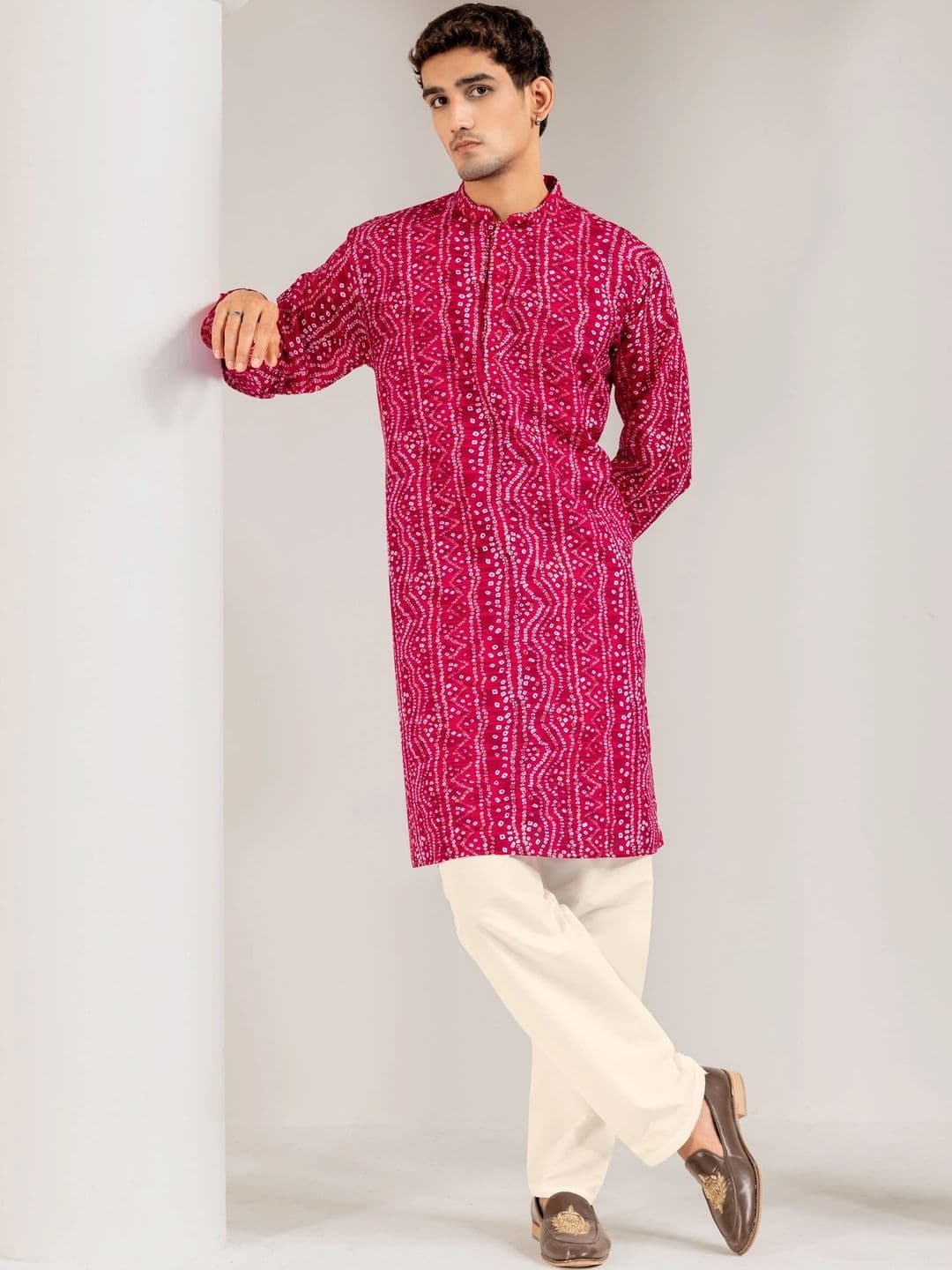 ADHIRAJAN Men Ethnic Motifs Printed Kurta thumbnail 4