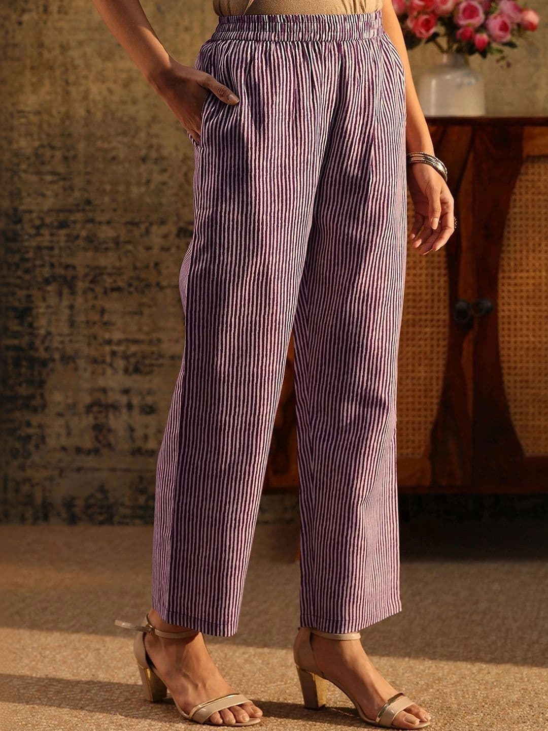 Gerua By Libas Women Floral Printed Regular Kurta with Trousers & With Dupatta thumbnail 3