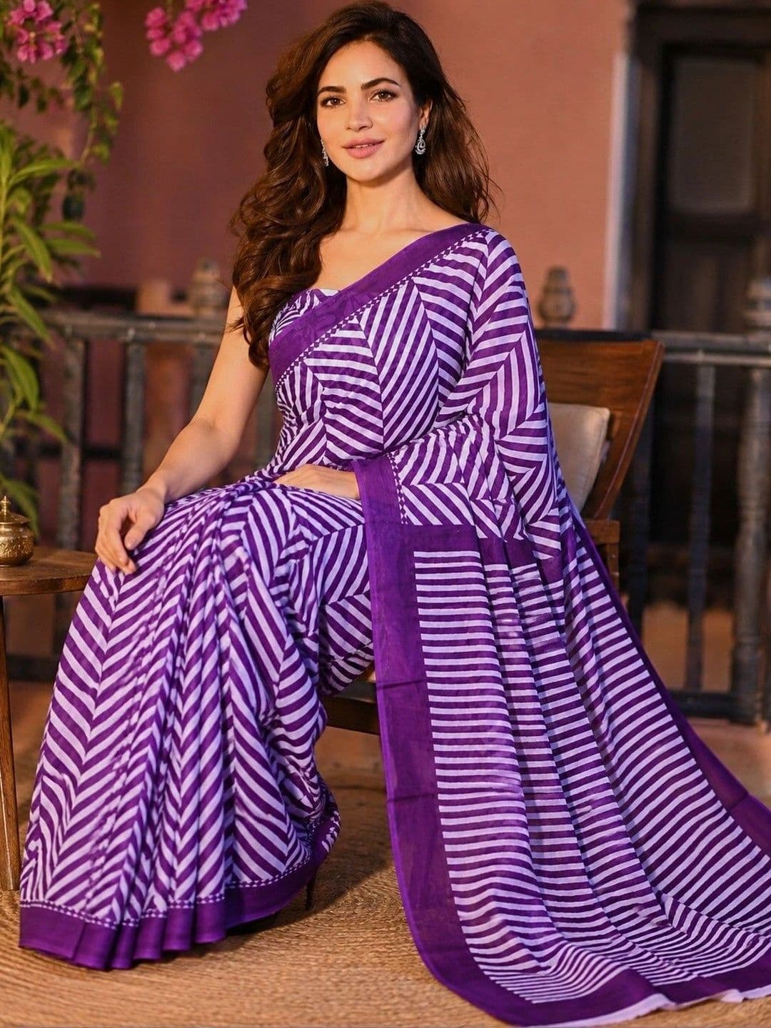 Lovwear Striped Pure Cotton Handloom Ikat Saree thumbnail 2