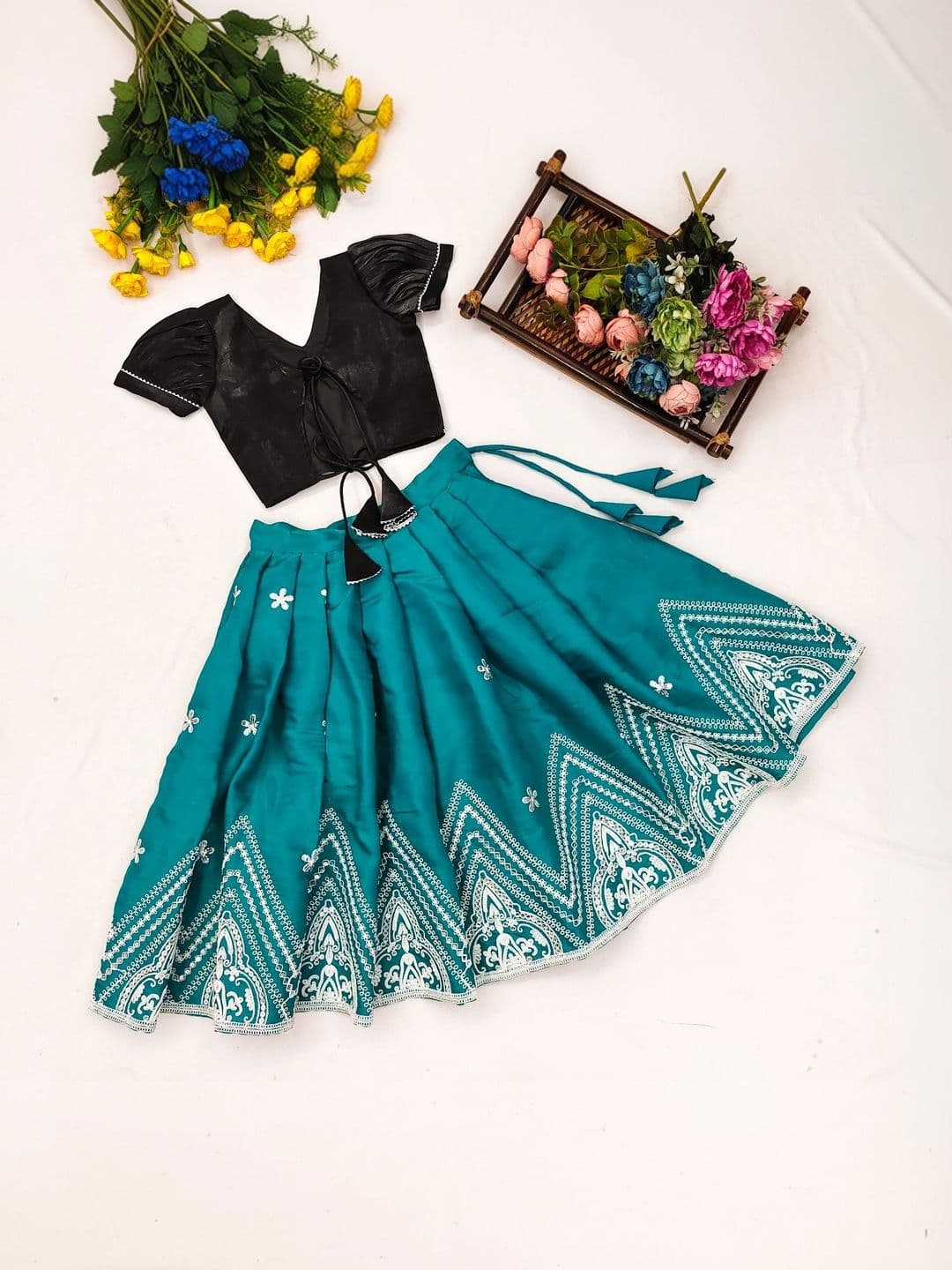 Sangria Girls Embellished Thread Work Ready to Wear Lehenga & thumbnail 5