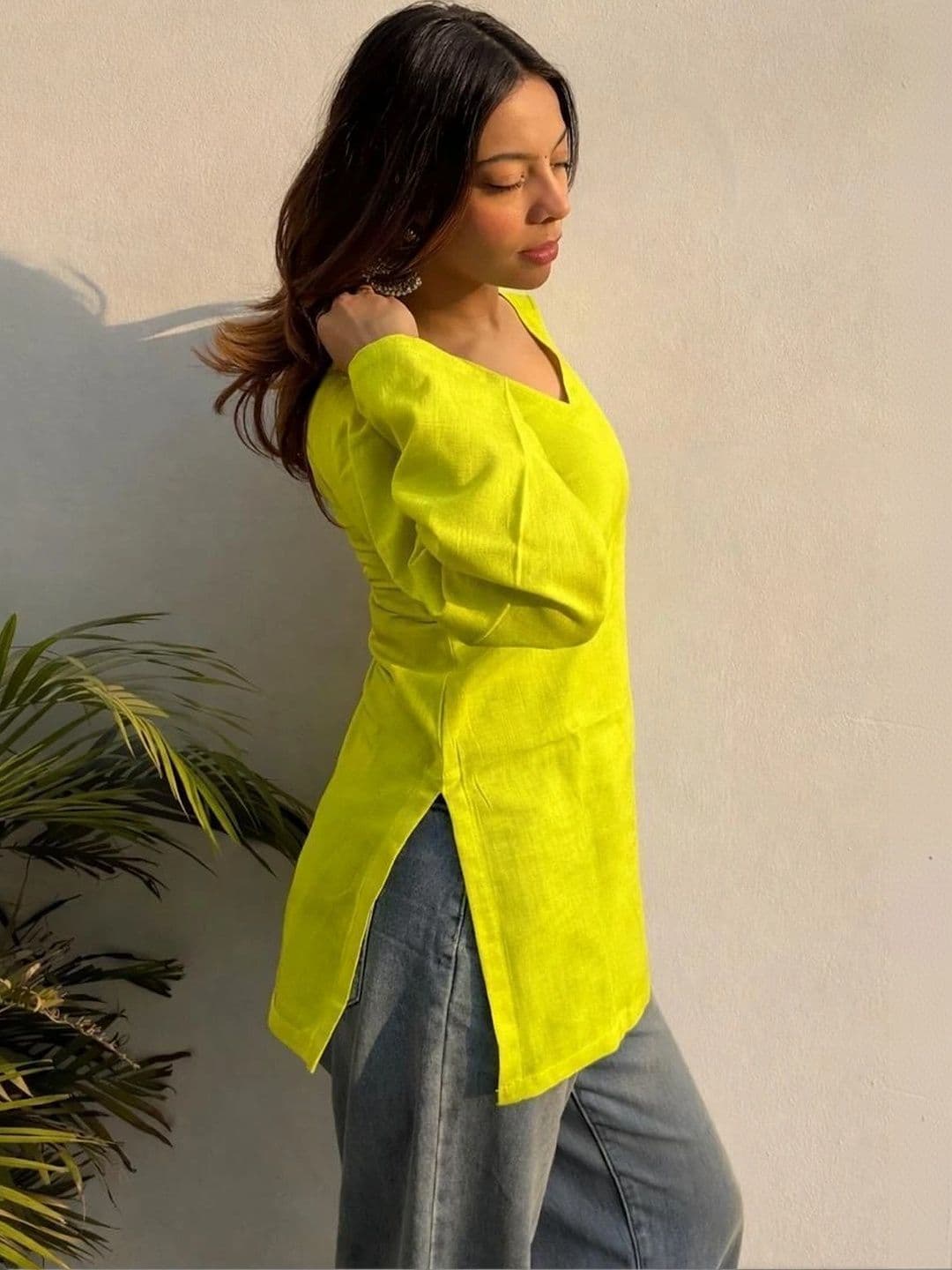Sangria V-Neck Flared Sleeves Kurti thumbnail 3
