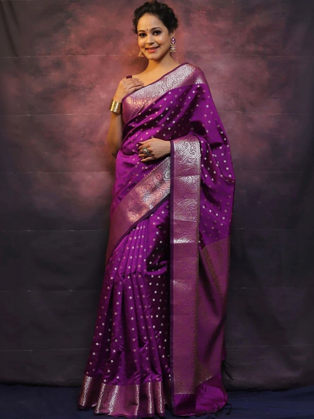 VS MALL Ethnic Motifs Zari Banarasi Saree thumbnail 4