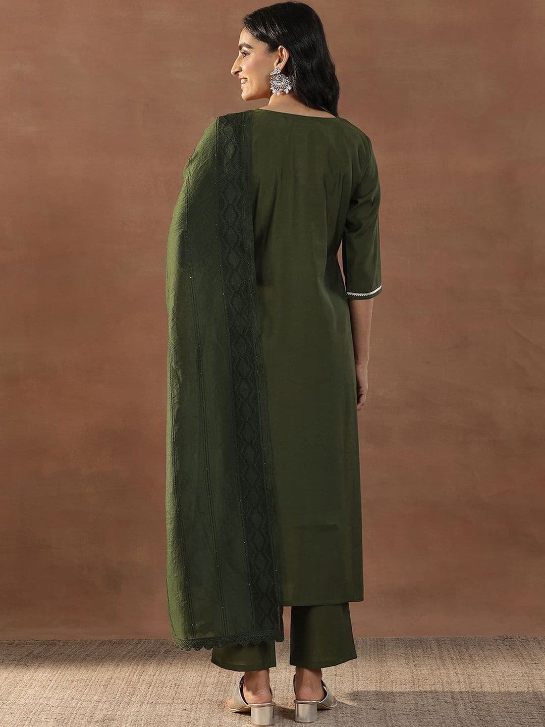 Gerua By Libas Women Floral Embroidered Regular Sequinned Kurta with Trousers & With Dupatta thumbnail 7