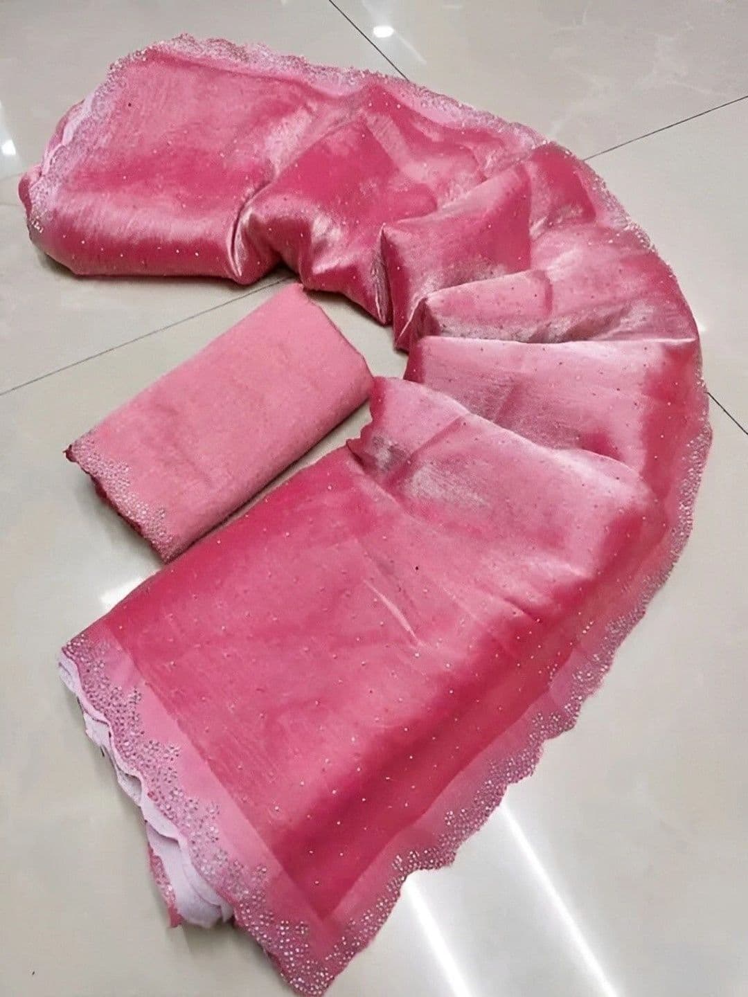 RENBRIZA Art Silk Saree thumbnail 4