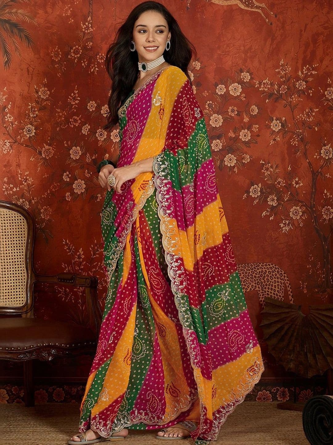 KALINI Bandhani Embroidered Pure Georgette Fusion Bandhani Saree thumbnail 5