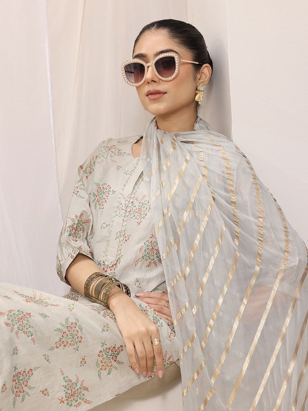 Libas Floral Printed Anarkali Thread Work Kurta With Trousers & Dupatta thumbnail 3