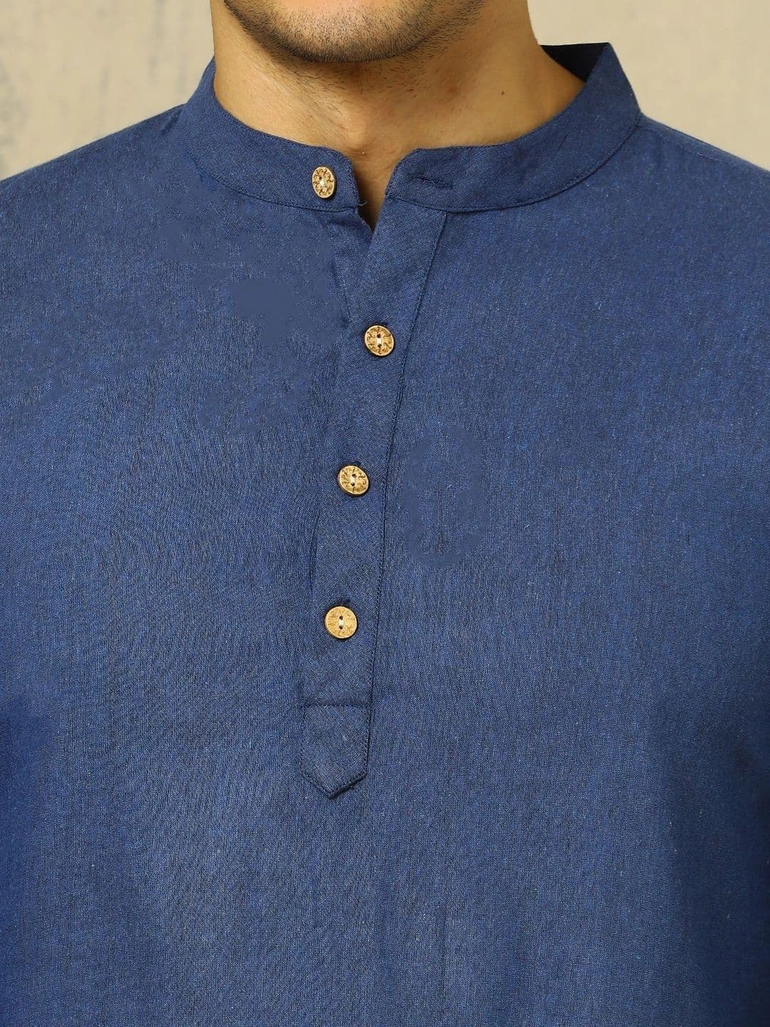 Navibhu Woven Design Solid Cotton Handloom Mandarin Collar Short Kurta thumbnail 4