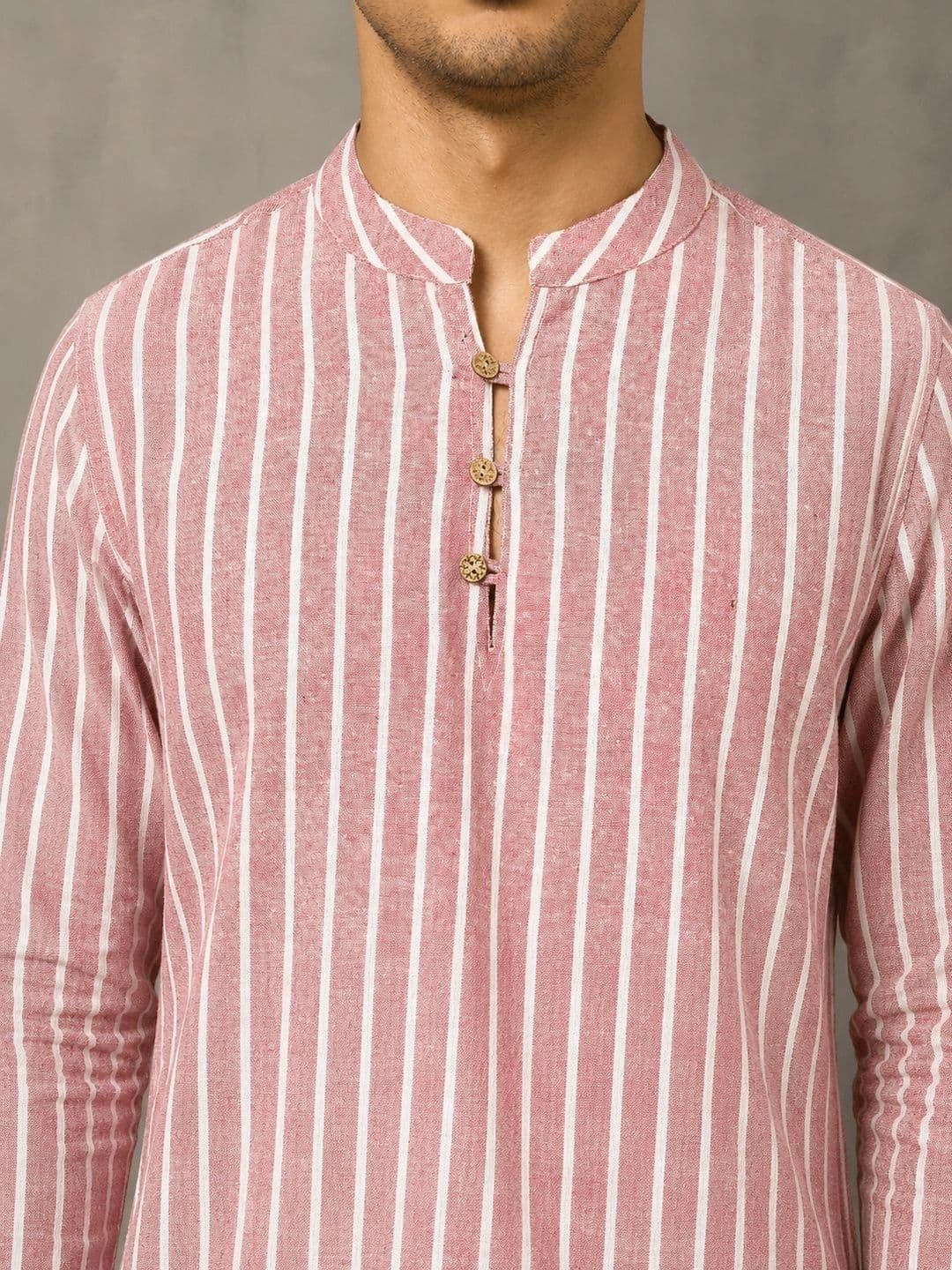 Navibhu Woven Design Striped Cotton Handloom Mandarin Collar Short Kurta thumbnail 2