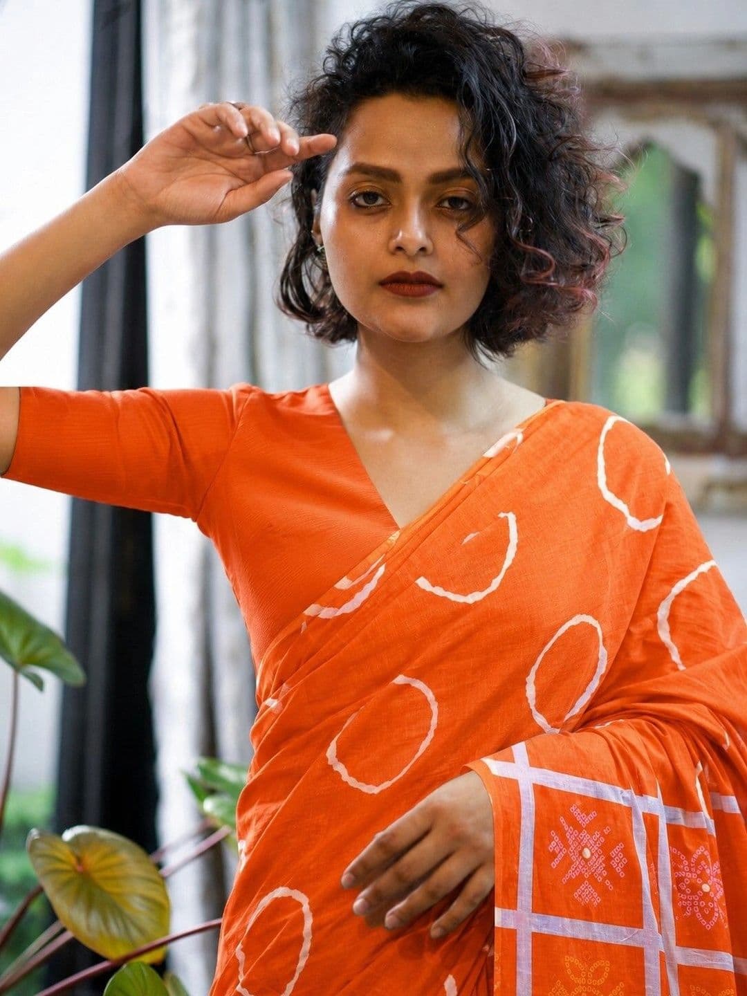 Lovwear Ethnic Motifs Pure Cotton Handloom Ikat Saree thumbnail 4
