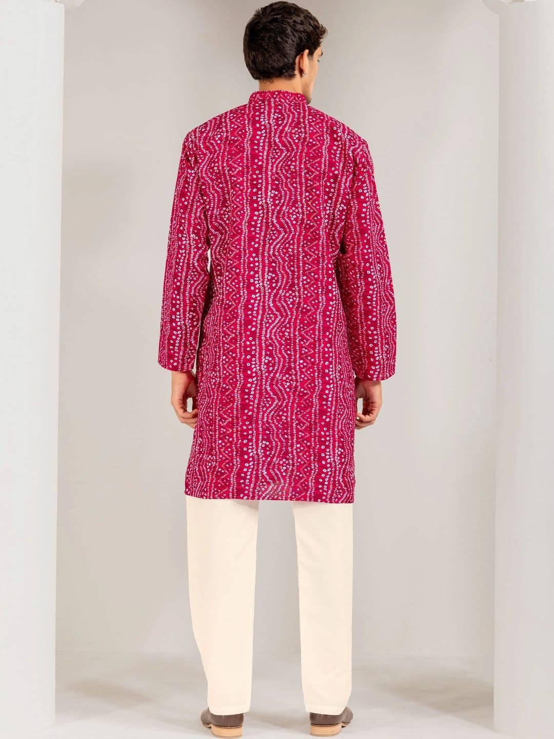 ADHIRAJAN Men Ethnic Motifs Printed Kurta thumbnail 2