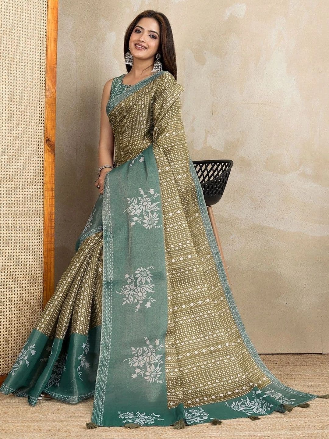 Kesarii Saree thumbnail 2