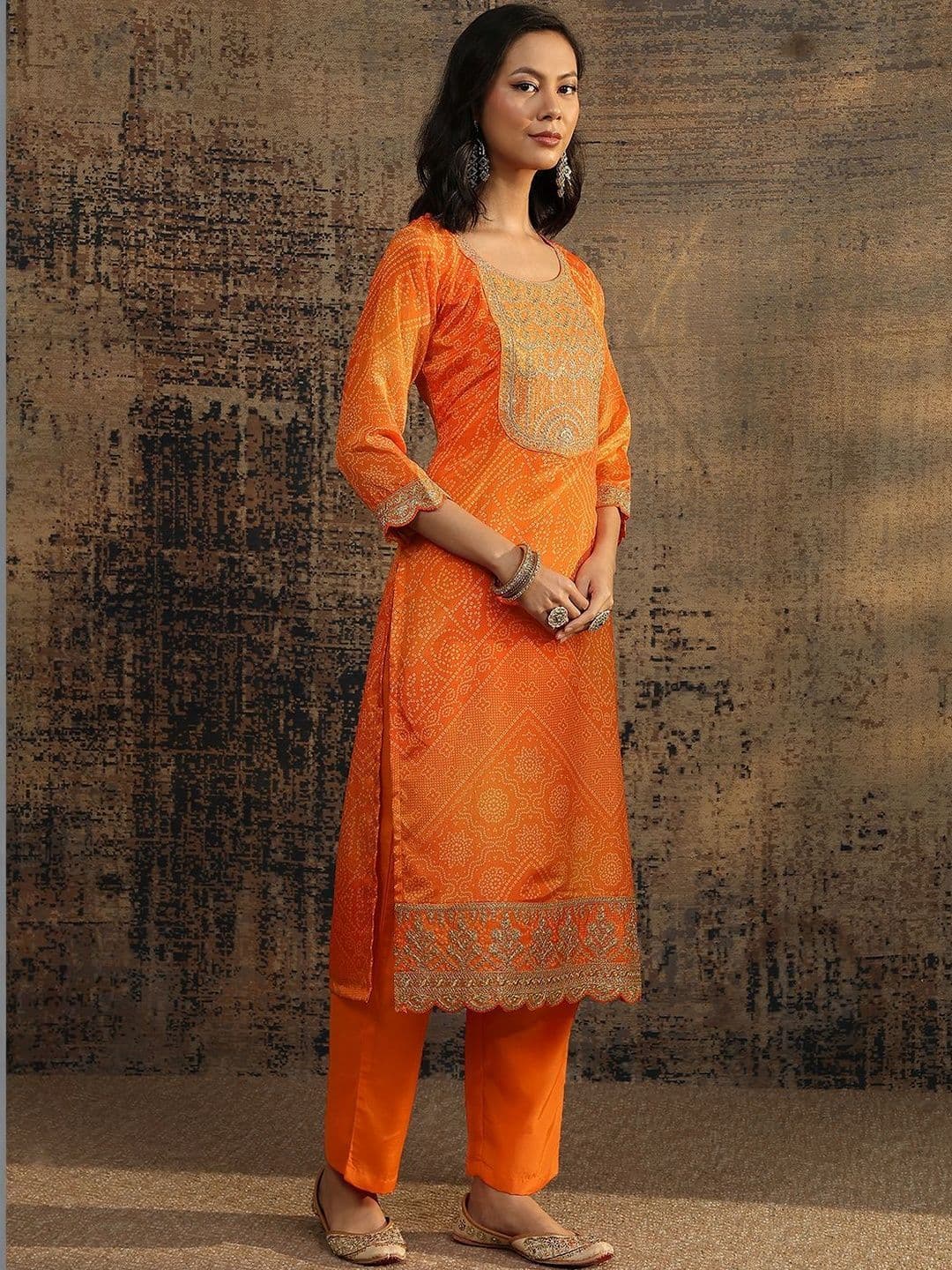 Libas Women Ethnic Motifs Printed Regular Thread Work Kurta with Trousers & With Dupatta thumbnail 6