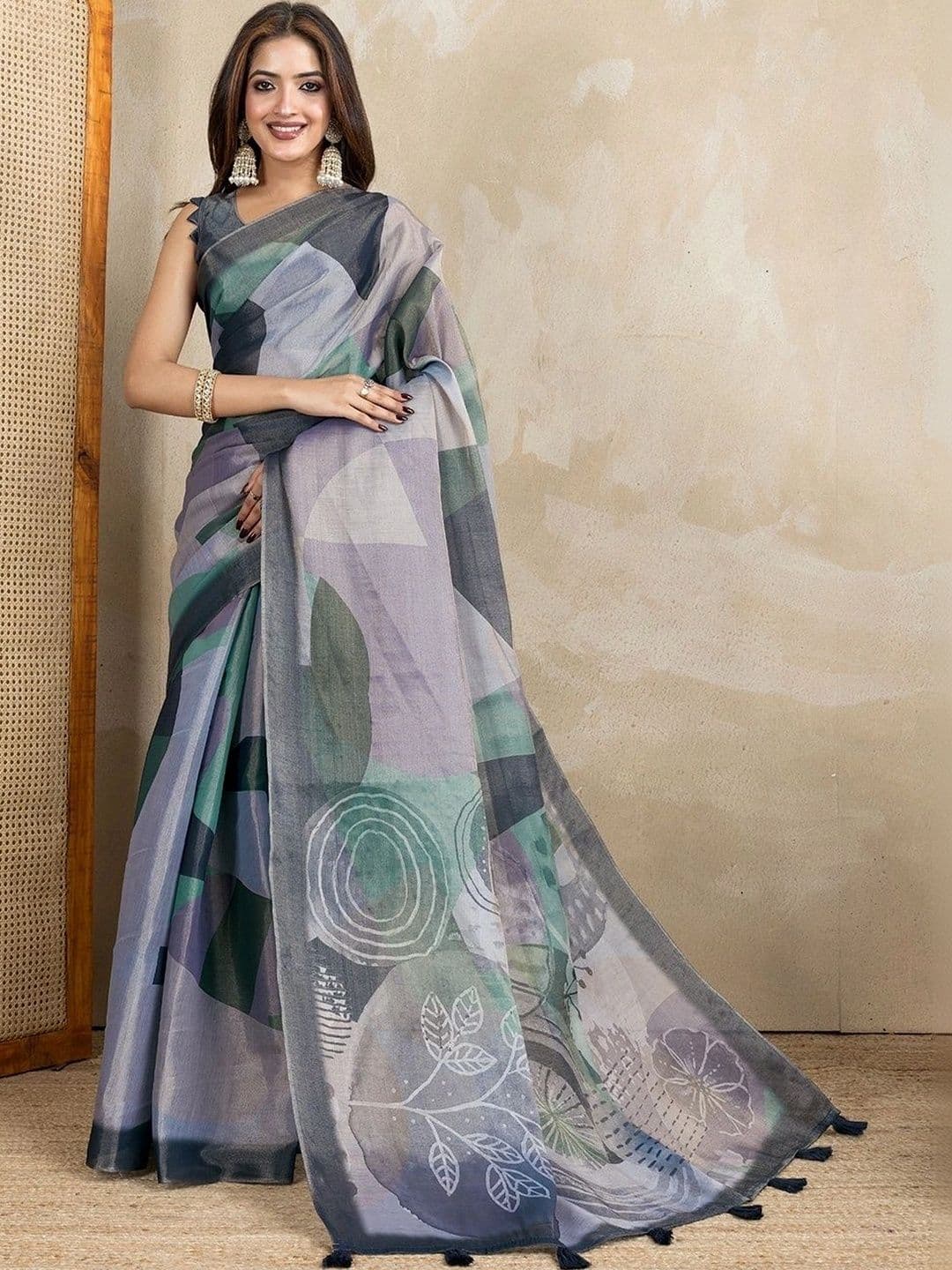 Kesarii Saree - view 1