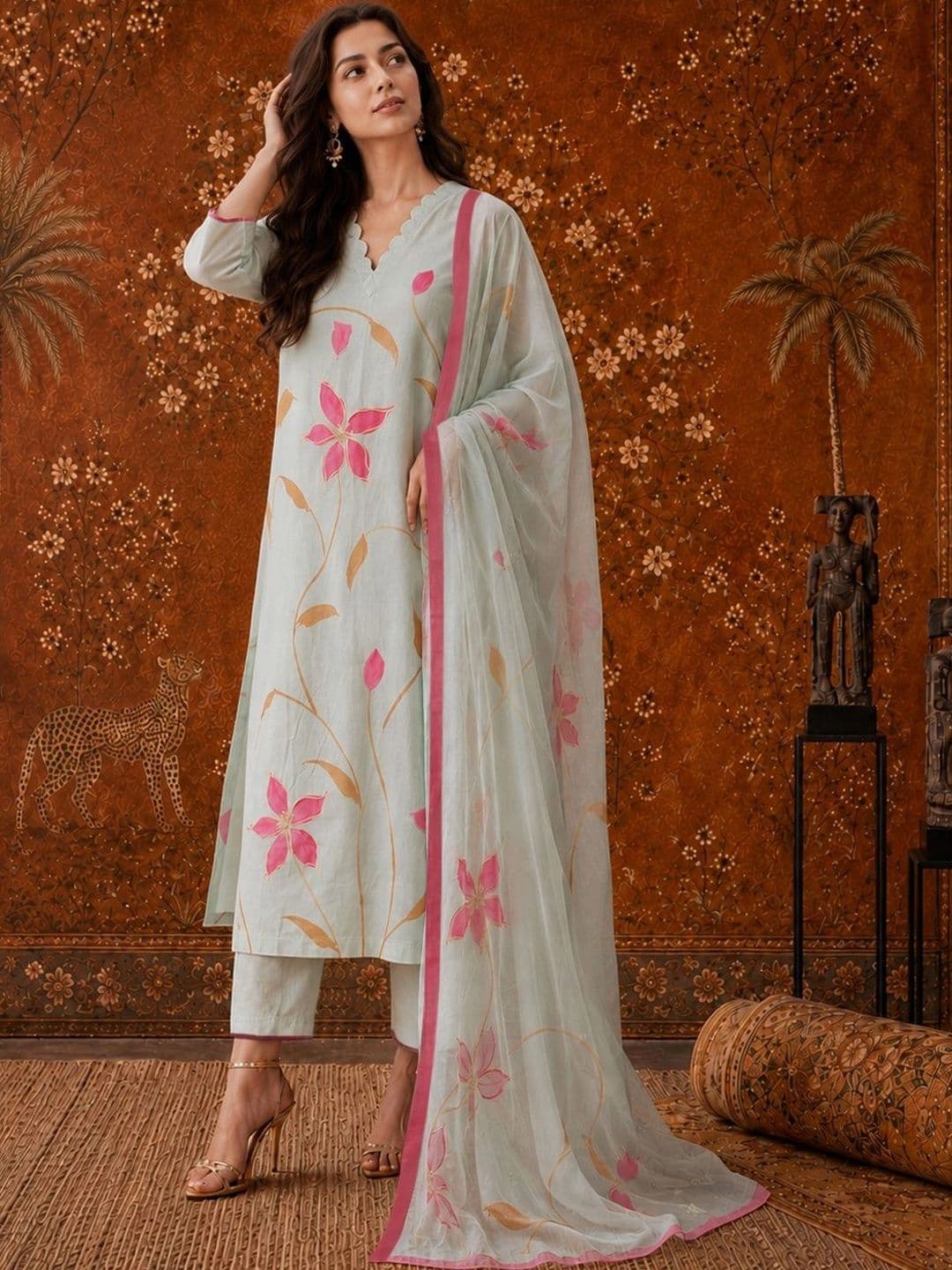 Sangria Women Floral Printed Regular Kurta with Trousers & With Dupatta thumbnail 3