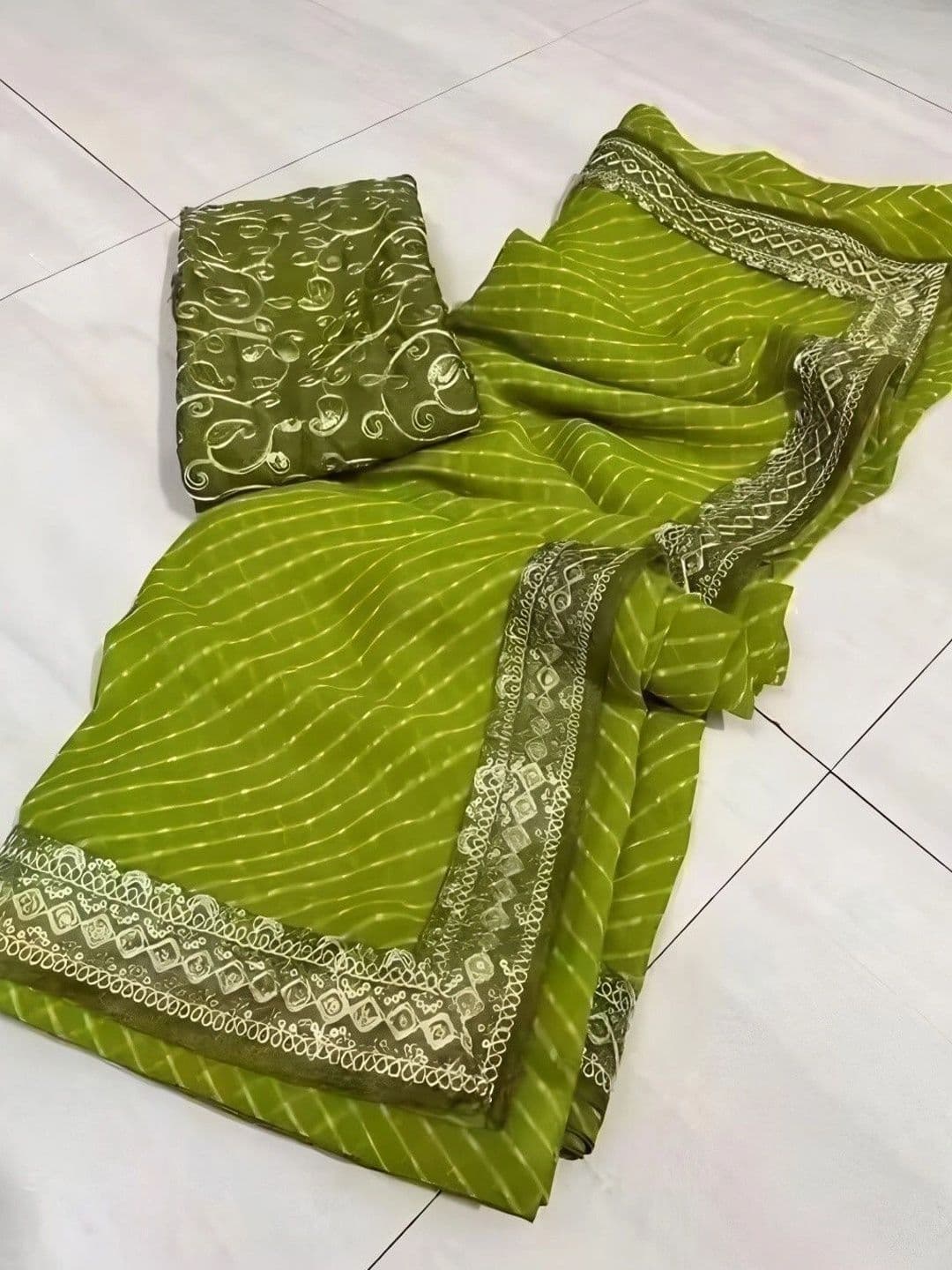RENBRIZA Embroidered Poly Georgette Saree thumbnail 6