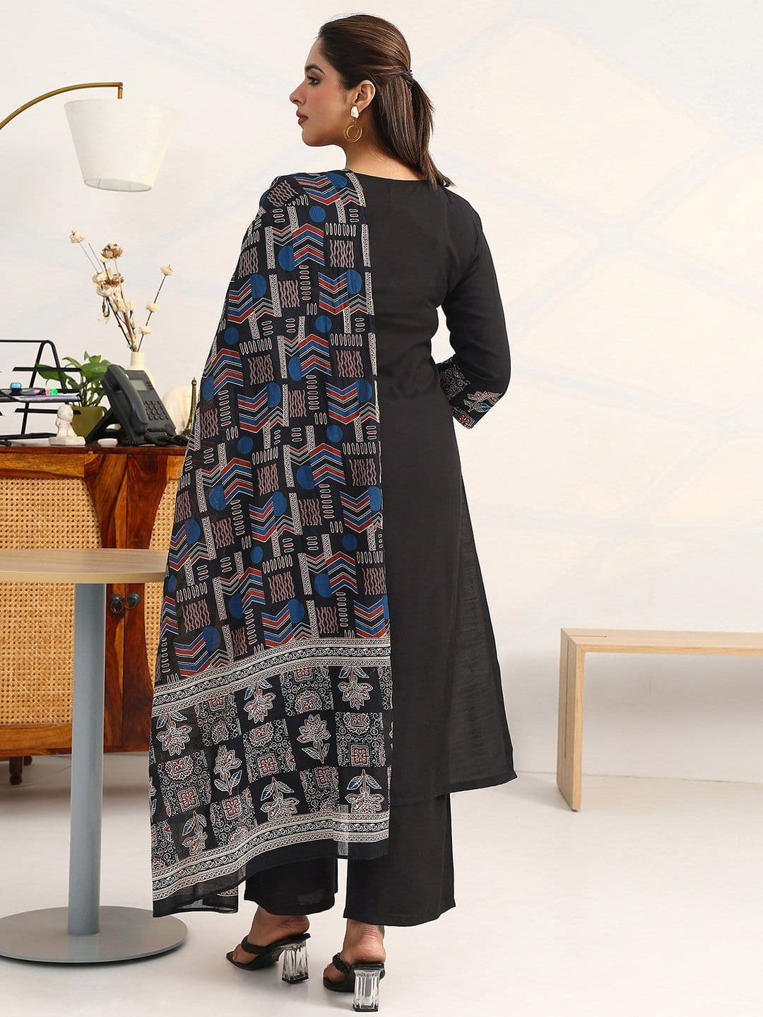 Gerua By Libas Women Ethnic Motifs Embroidered Empire Thread Work Kurta with Palazzos & With Dupatta thumbnail 6