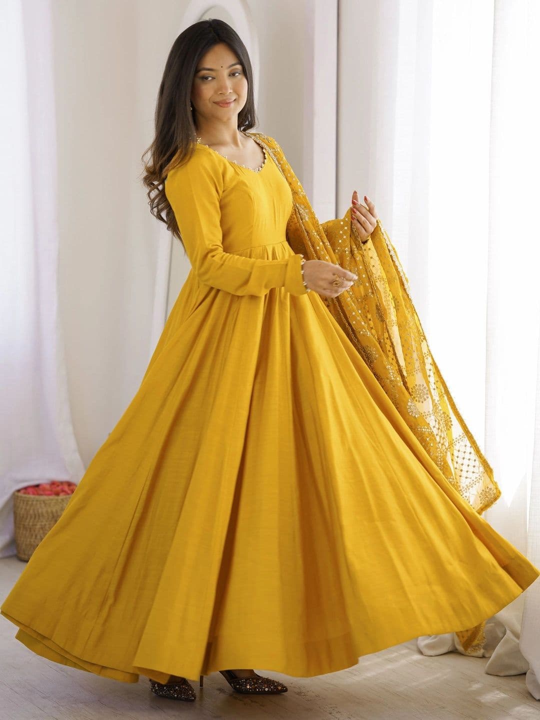 NORAFLEX Women Empire Chanderi Silk Kurta with Palazzos & With Dupatta thumbnail 6
