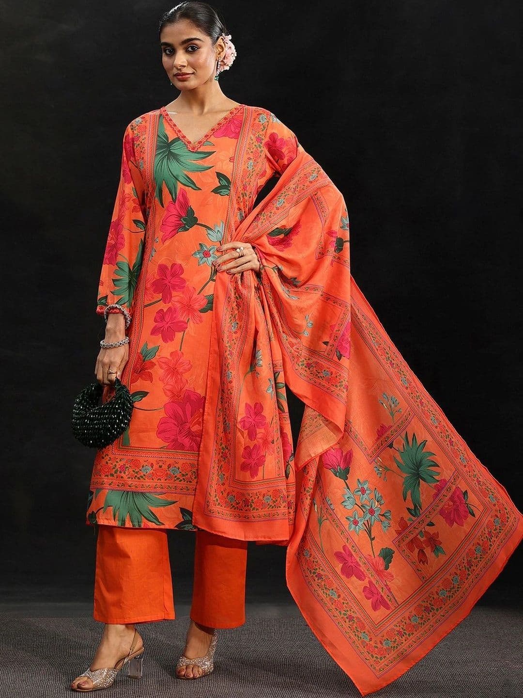 Libas Women Floral Printed Regular Kurta with Trousers & With Dupatta - view 1