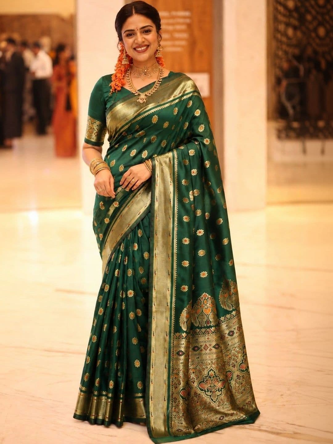 Moda Rapido Woven Design Zari Art Silk Designer Banarasi Saree thumbnail 3