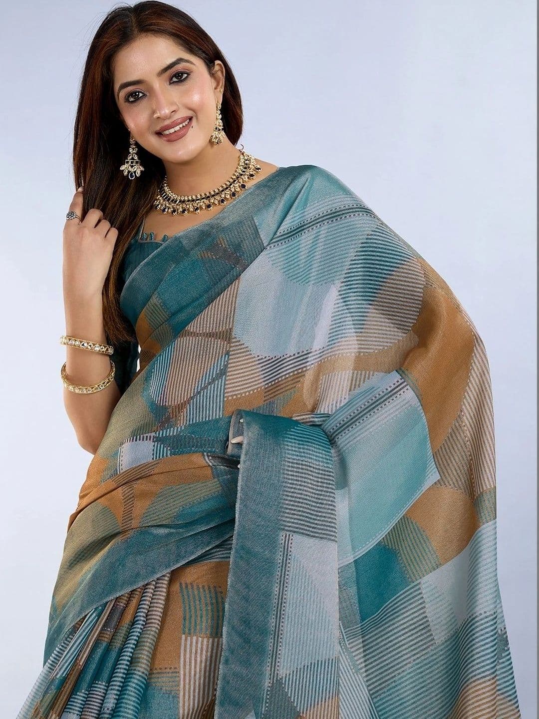 Kesarii Saree thumbnail 6