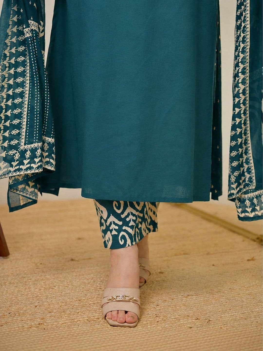 Anouk Women Ethnic Motifs Printed Regular Kurta with Trousers & With Dupatta thumbnail 7