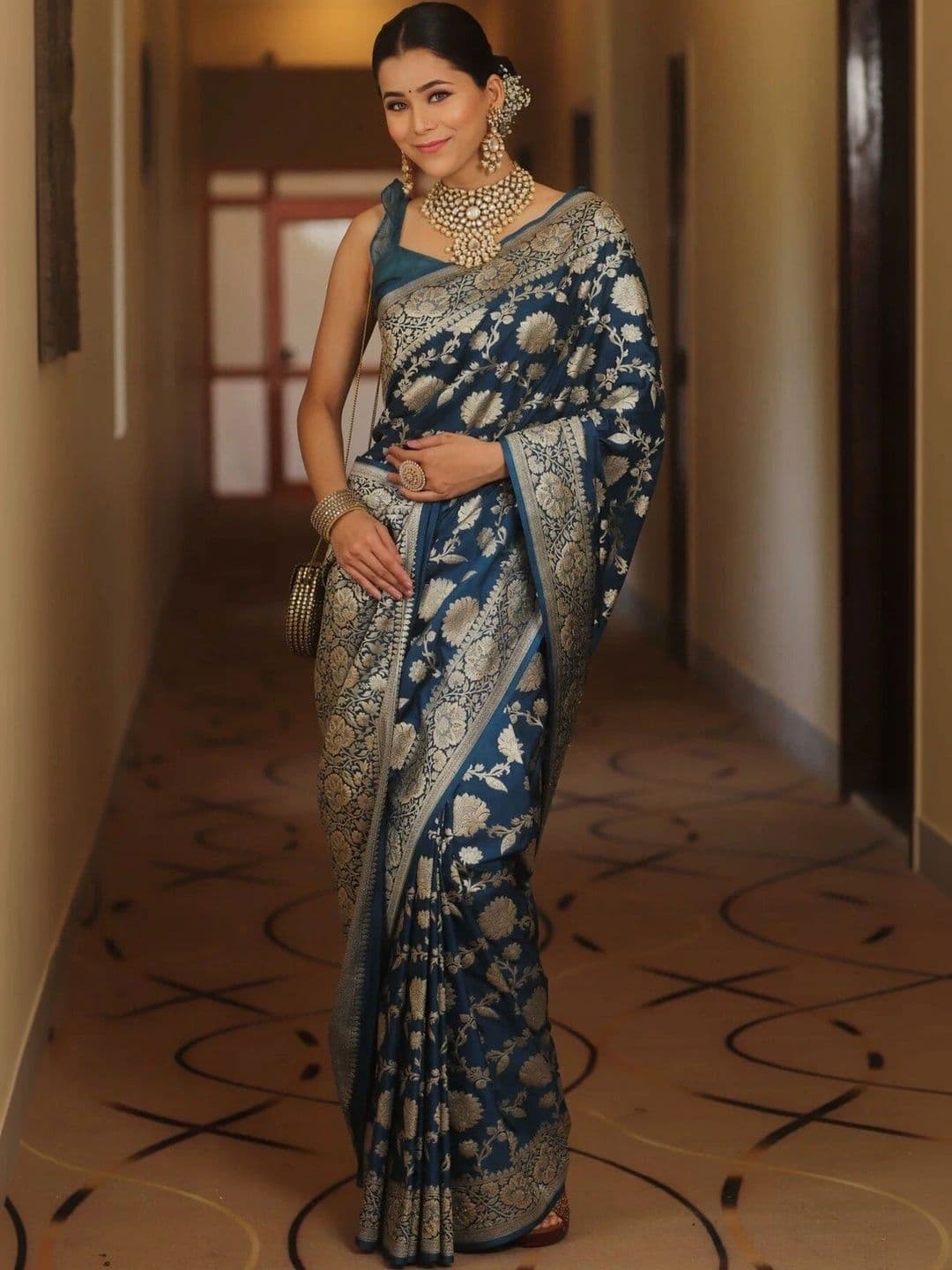 VS MALL Ethnic Motifs Zari Banarasi Saree - view 1