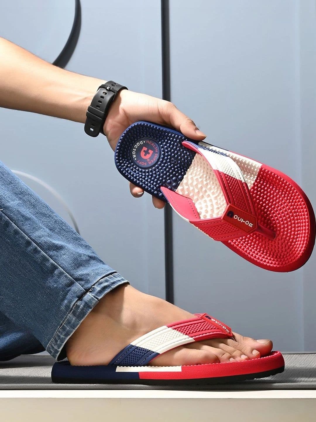 DOCTOR HEALTH SUPER SOFT Men Colourblocked Thong Flip-Flops thumbnail 5