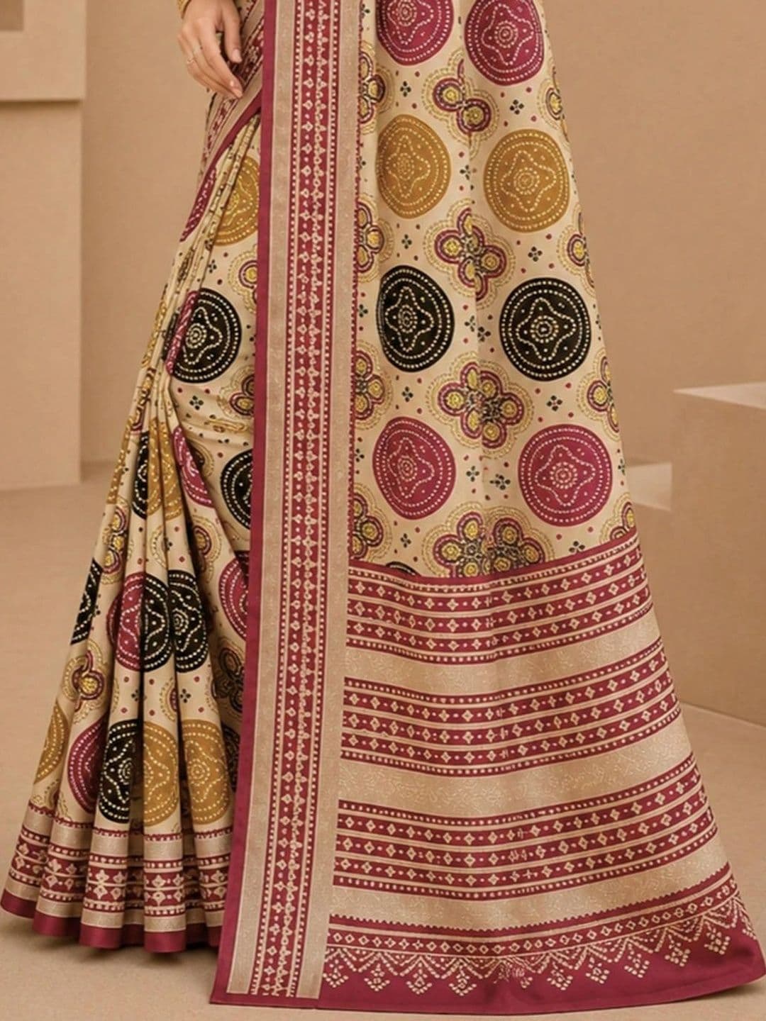 SAMANTHA Bandhani Poly Georgette Bandhani Saree thumbnail 6