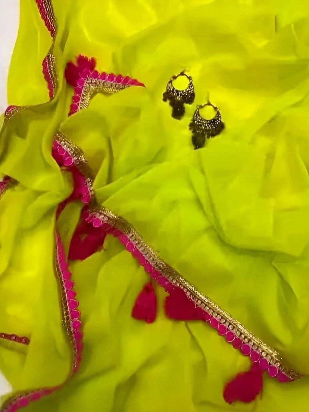 RENBRIZA Poly Georgette Saree thumbnail 4