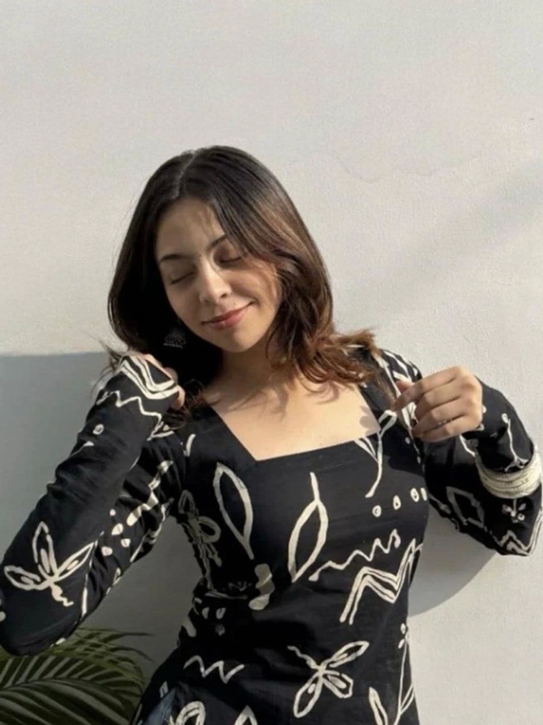Sangria Printed Square Neck Kurti thumbnail 3