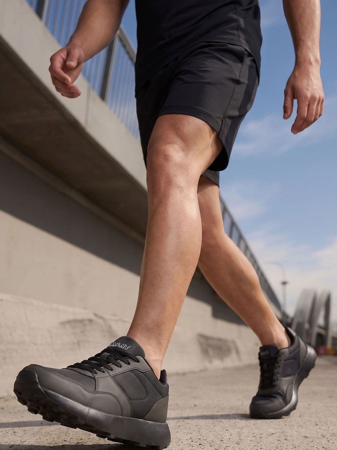 AVANT Men?s MotionGrid Running Shoes - Black thumbnail 7