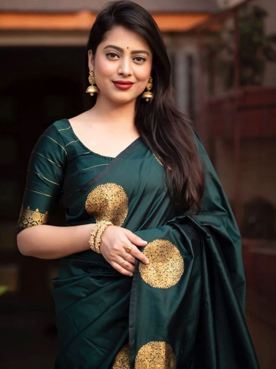 VS MALL Ethnic Motifs Zari Banarasi Saree thumbnail 2