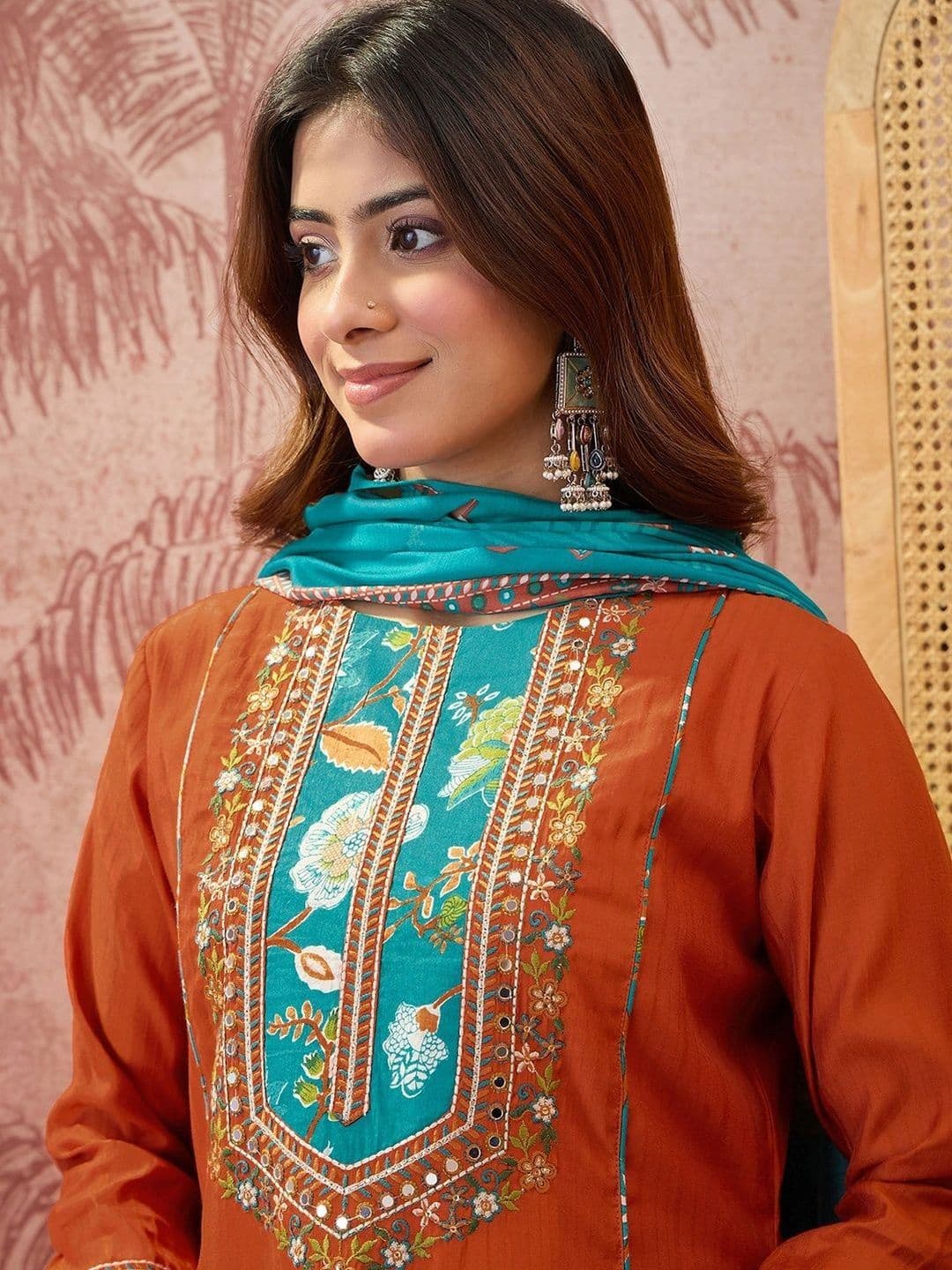 House of Pataudi Women Floral Printed Regular Mirror Work Kurta with Trousers & With Dupatta - view 1