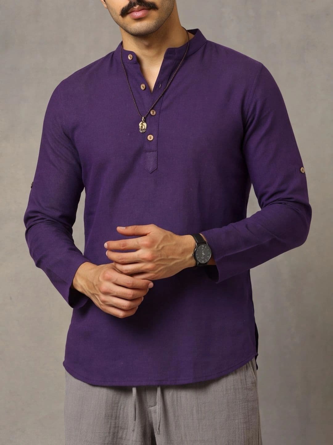 Navibhu Woven Design Solid Cotton Handloom Mandarin Collar Short Kurta thumbnail 2