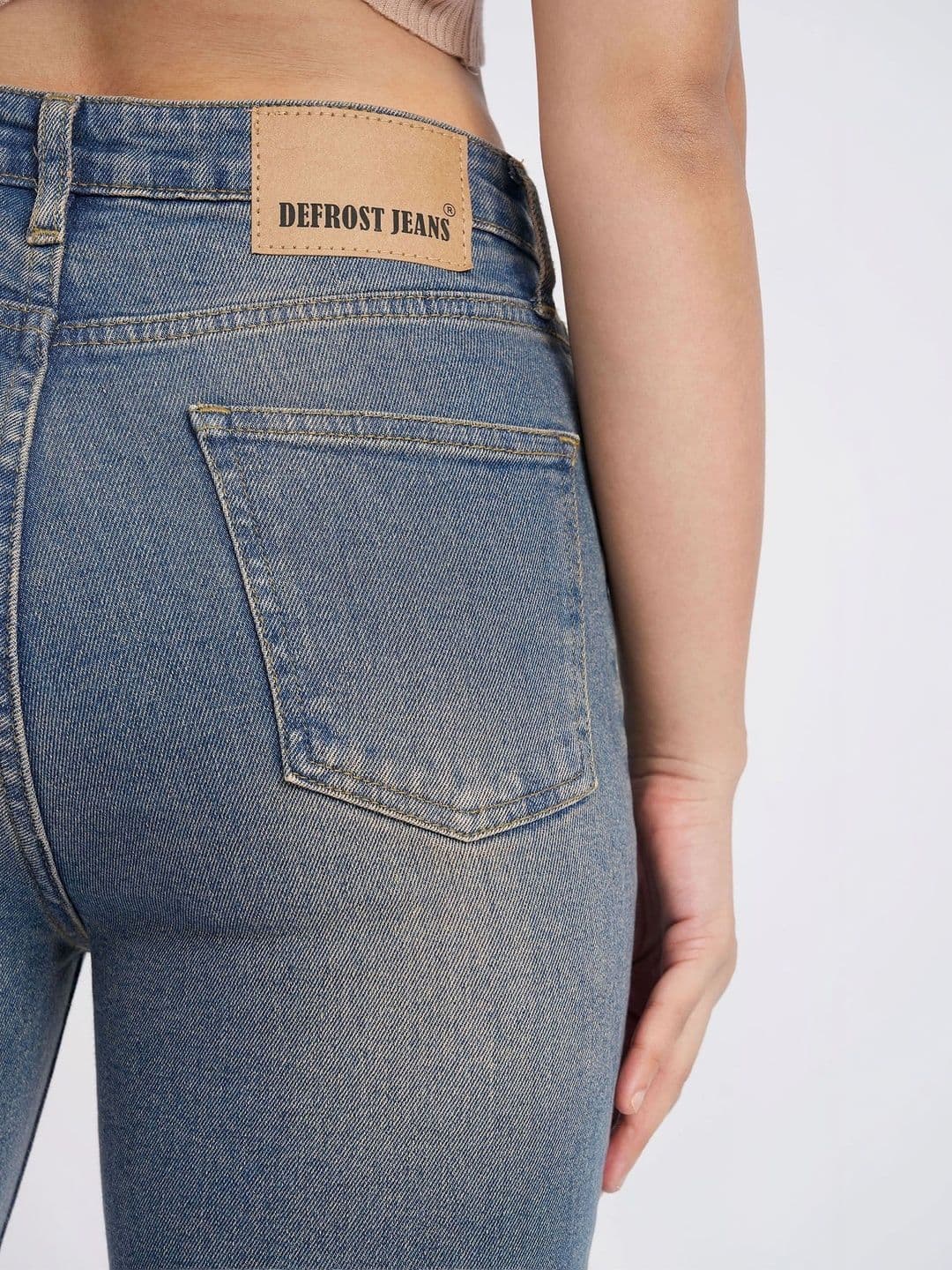 Defrost Jeans Women Bootcut High-Rise Stretchable Jeans thumbnail 2