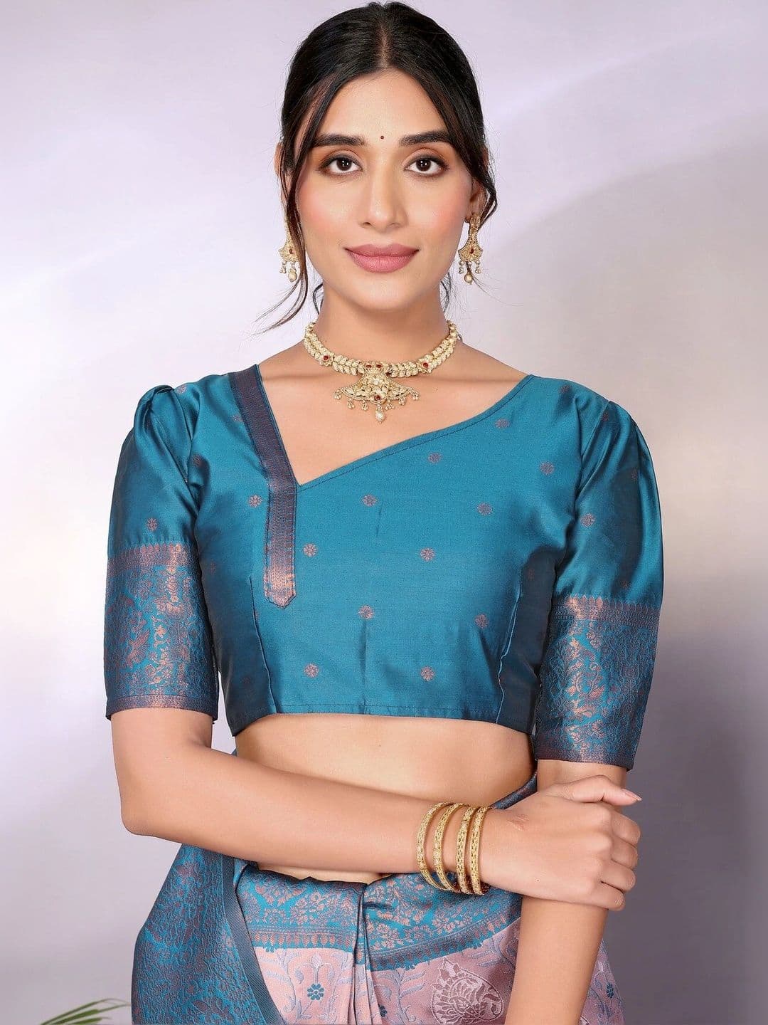 VS MALL Woven Design Zari Banarasi Saree thumbnail 6