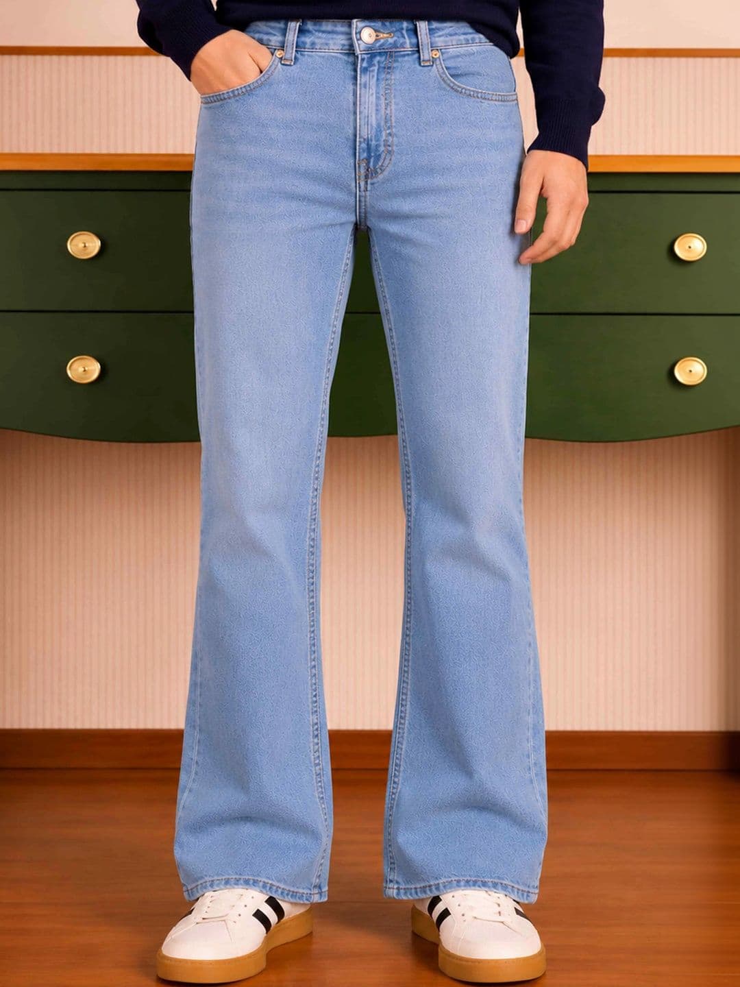 W.T.F - Witnessing True Fashion Men Comfort Bootcut Mid-Rise Jeans thumbnail 2