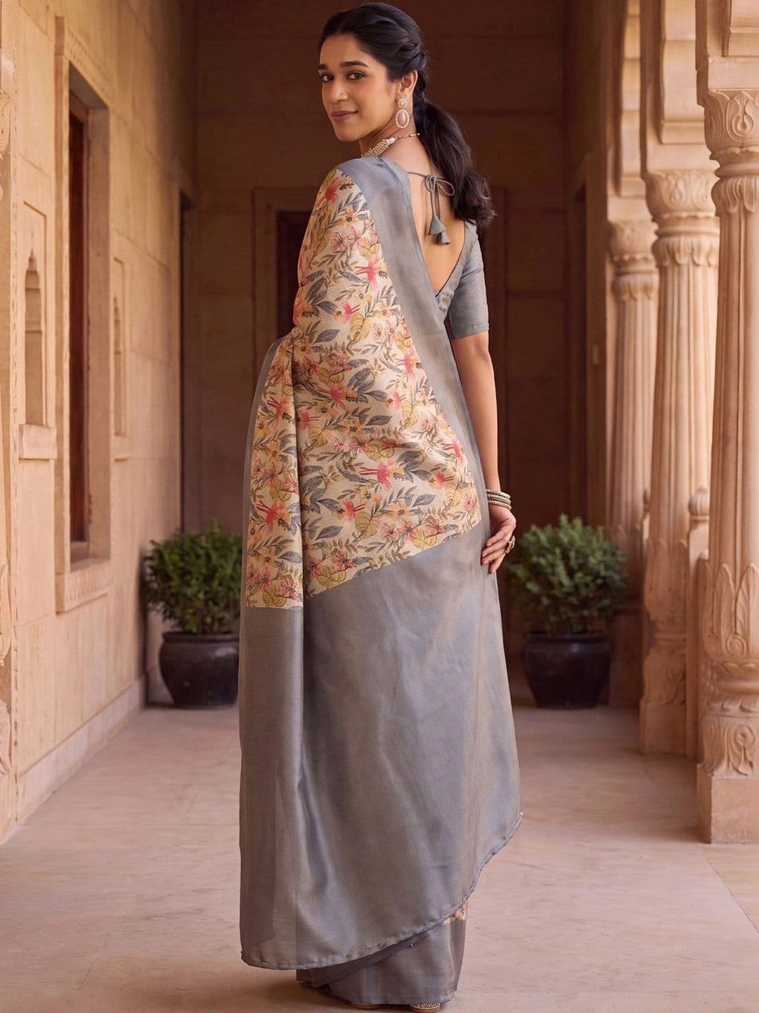 Anouk Floral Zari Silk Blend Designer Banarasi Saree thumbnail 4